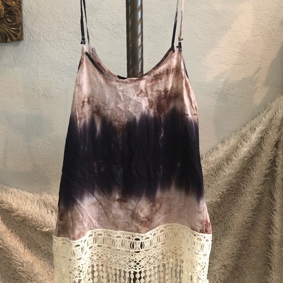Tie Dye Fringe Top - Picture 2 of 4